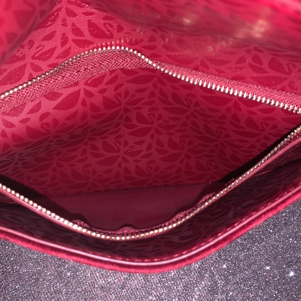 Swarovski Holiday Maroon‎ Clutch